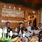 Bajkowa Folk Jacuzzi Zakopane Chalet
