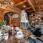Bajkowa Folk Jacuzzi Zakopane Chalet